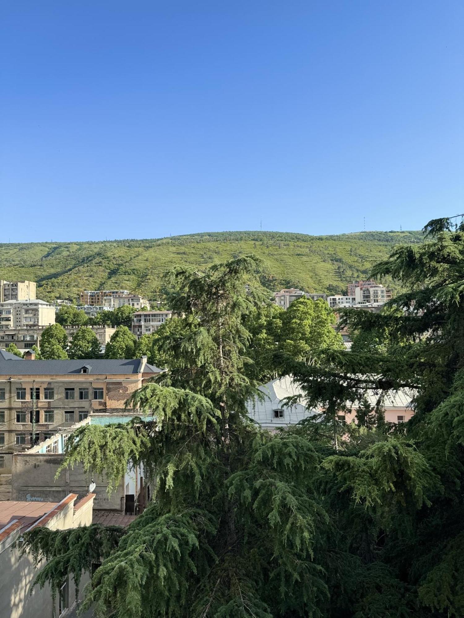 Comfy Dorms Hotel Tbilisi Exterior photo